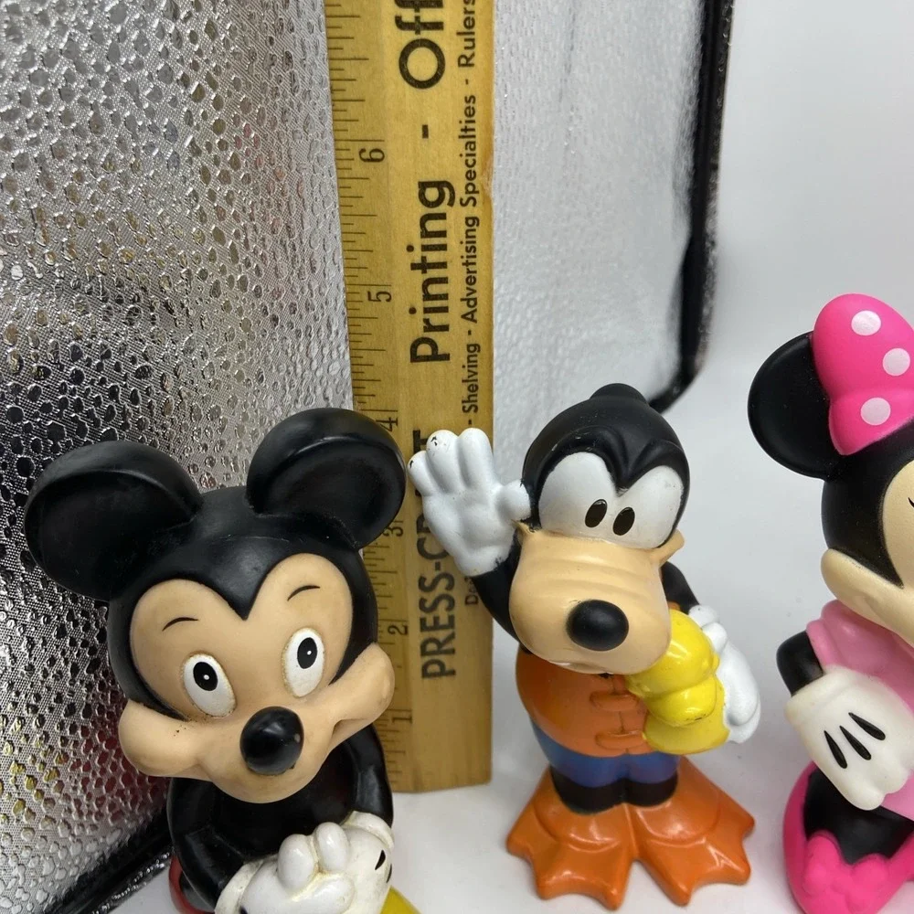 Disney Mickey Mouse Friends Rubber Bath Toy Set 8pc Mickey Minnie Donald Goofy